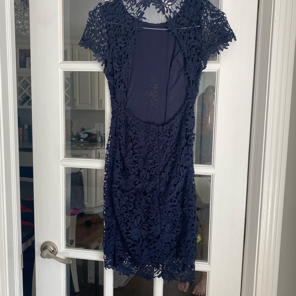 Lulu's Elegant Navy Backless Lace Dress